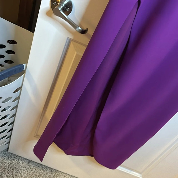 Perfect condition The Attico Corine Side Slit Gown size 38IT/0-2 US in purple - Picture 2 of 9